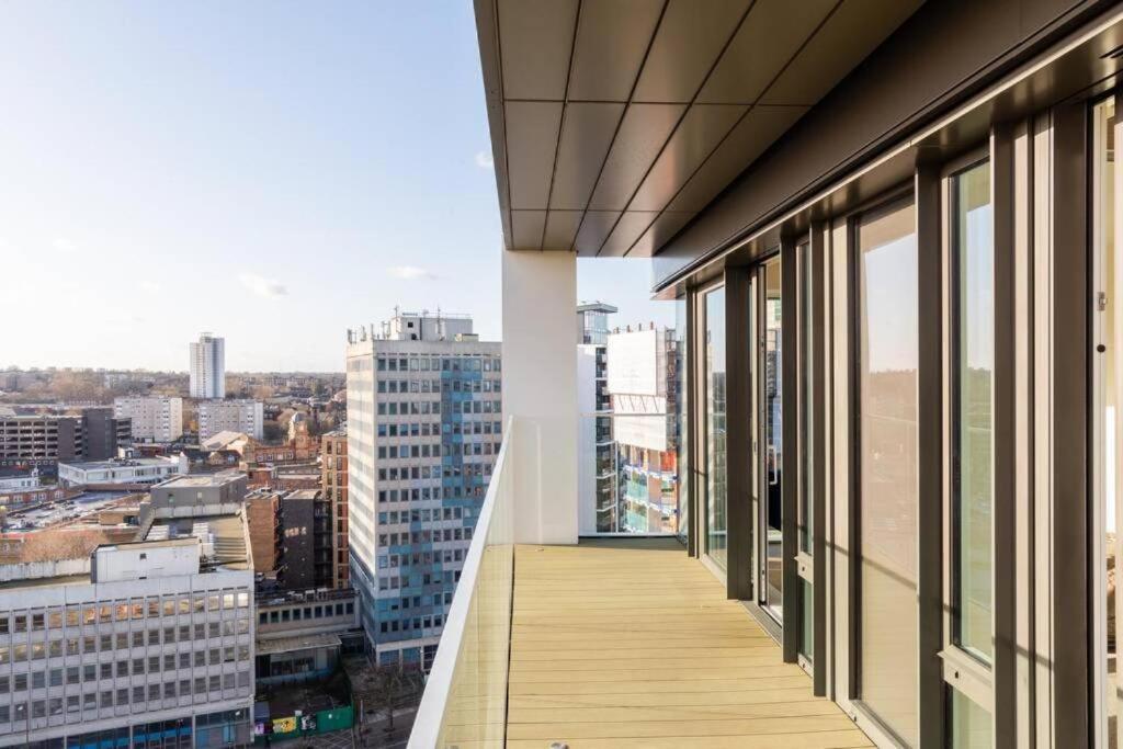 Luxury River Side Penthouse London Ngoại thất bức ảnh