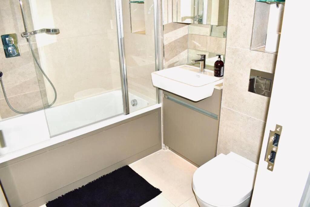 Luxury River Side Penthouse London Ngoại thất bức ảnh