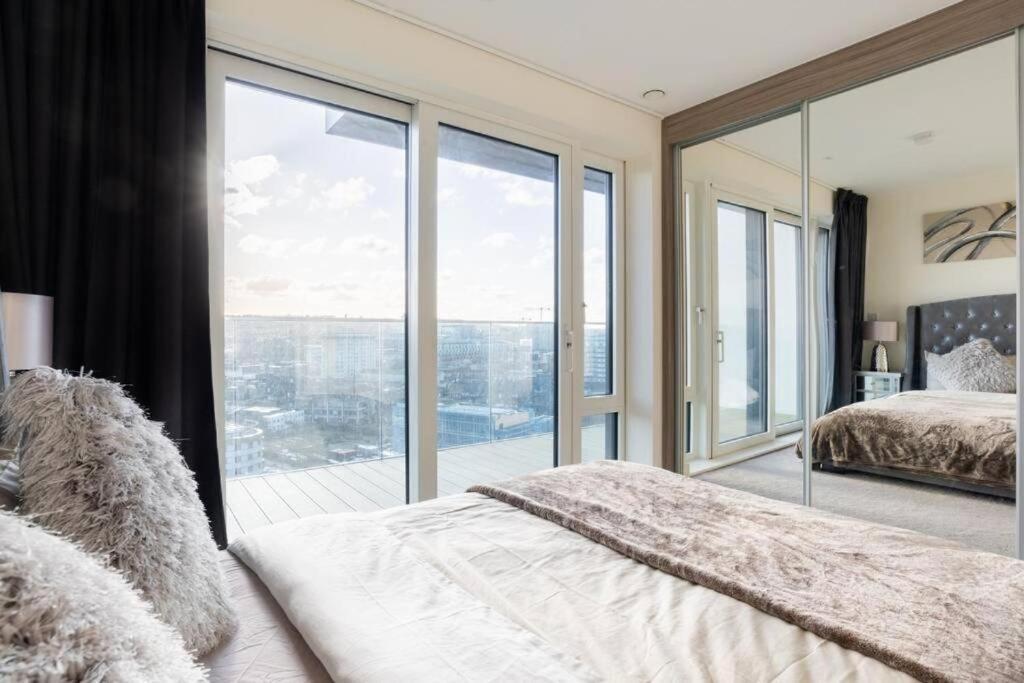 Luxury River Side Penthouse London Ngoại thất bức ảnh