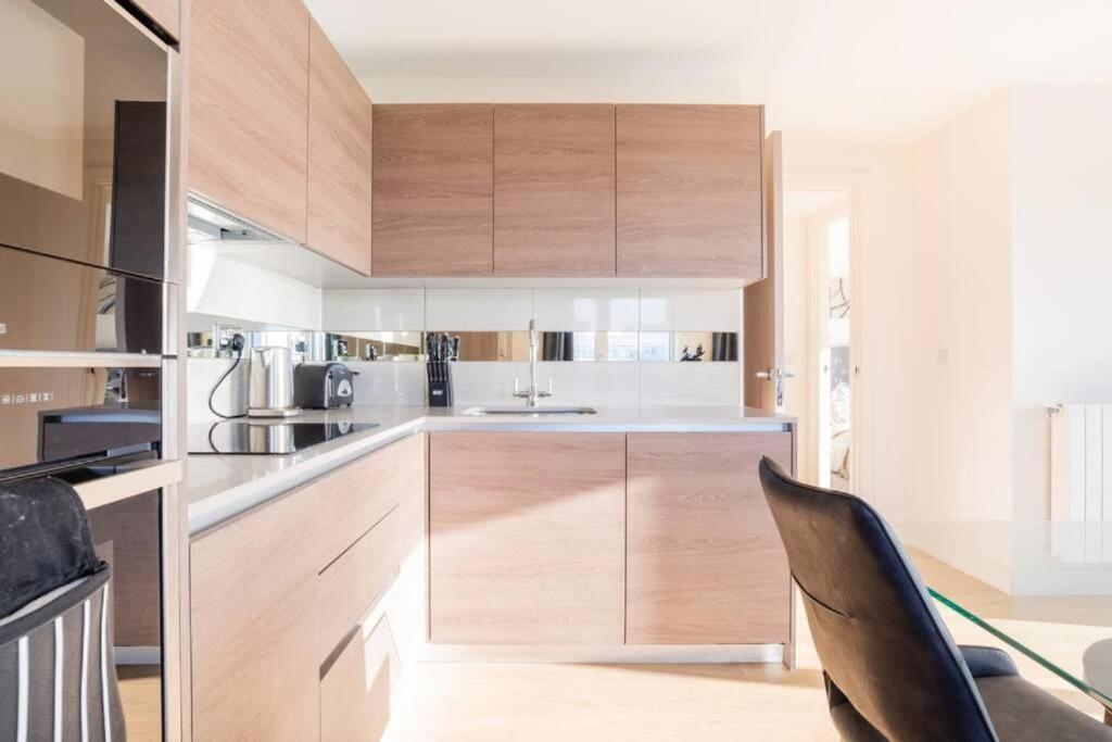 Luxury River Side Penthouse London Ngoại thất bức ảnh